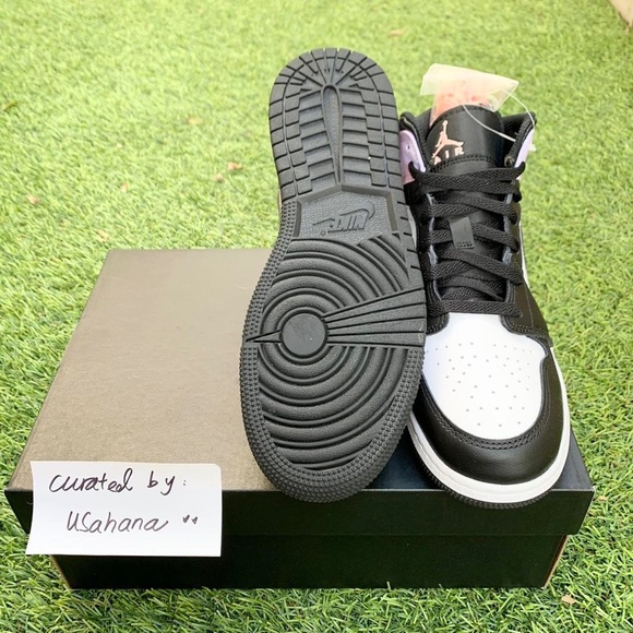 Nike Air Jordan 1 mid GS black white purple shoes - Picture 4 of 4